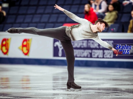 Ice Gallery Skates U.S.